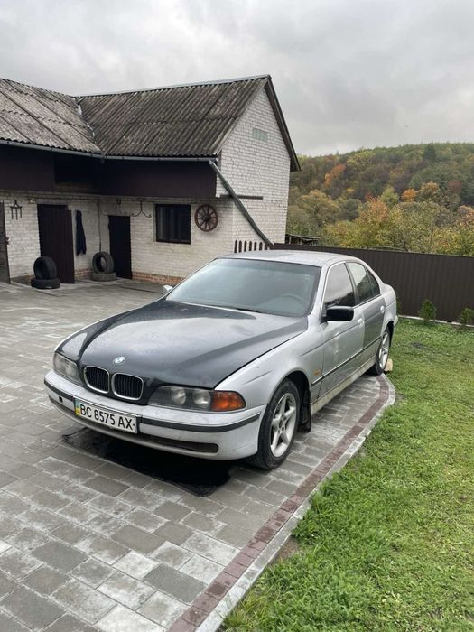 Продам бмв е39 2.0 бензин
