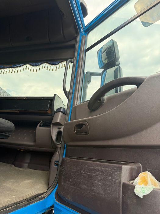 Продам тягач магнум євро 3 автомат
