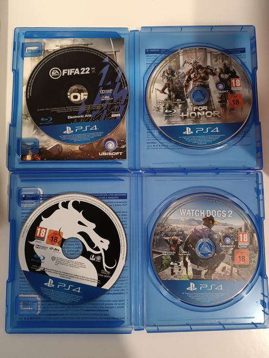 PS4 Slim 500GB + 2 Comandos + 4 Jogos