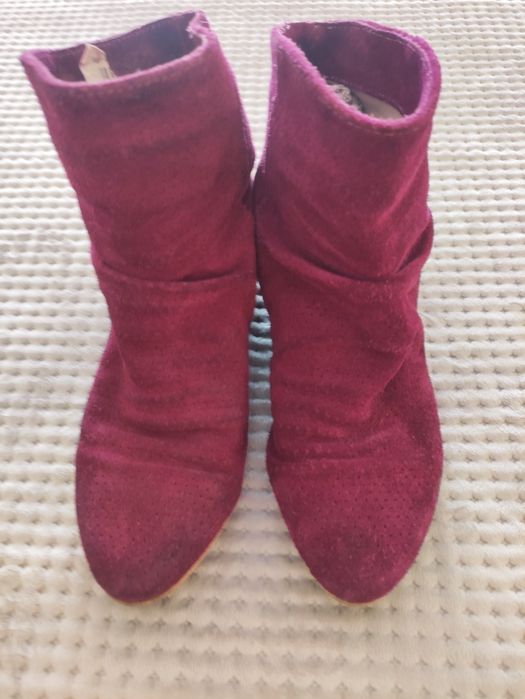 Botins Slouchy Camurça