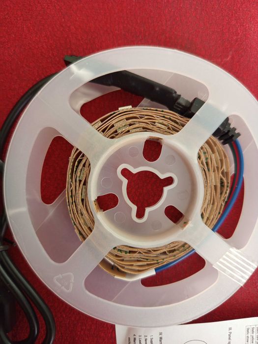 Світлодіодна LED стрічка 5V 2 метри з пультом ДУ USB лампа світильник від Power Bank Мультиколор