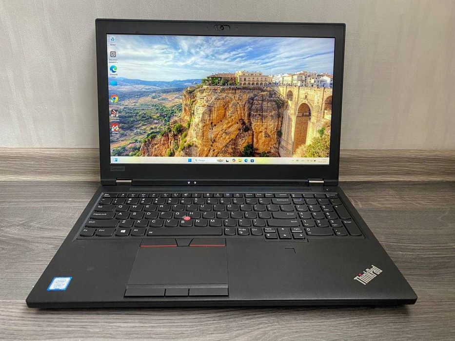 Потужний ноутбук Lenovo ThinkPad P52 i7-8750H  32GB / Quadro P1000 4GB