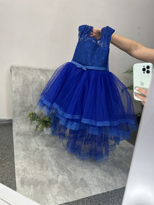 Святкова сукня для дівчинки, прокат суконь для дівчинки