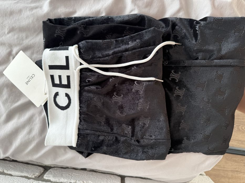 Велюровые штаны celin , размер c-m, на xs будут свободны