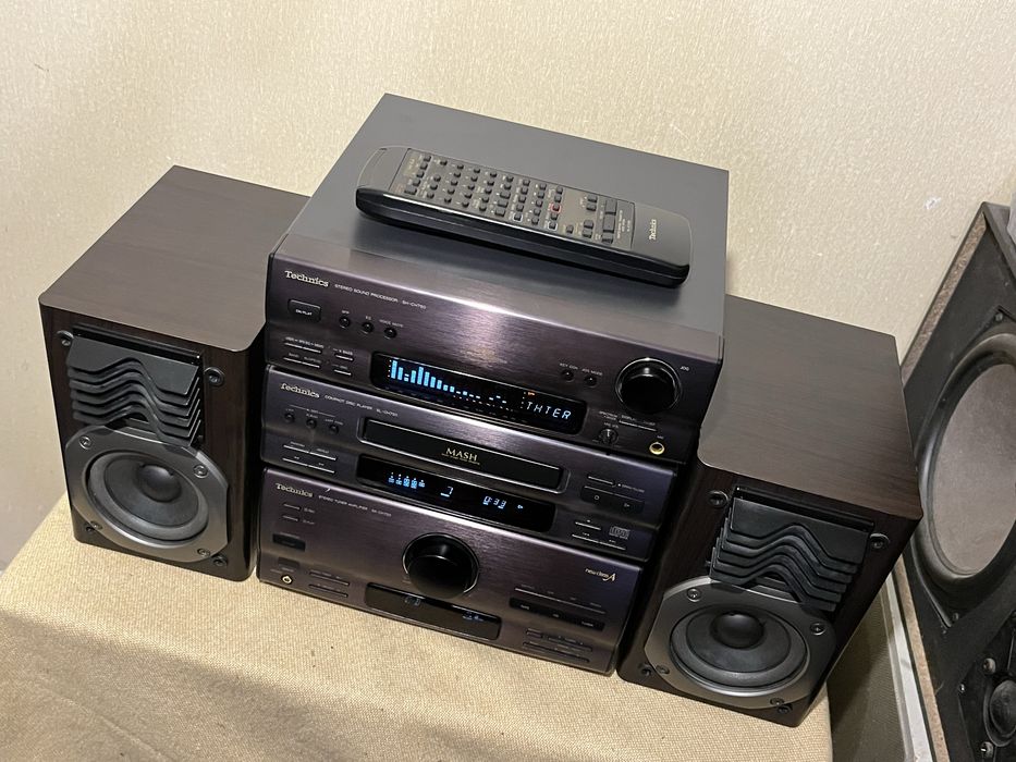 Японская предтоповая мини система TECHNICS CH750 + акустика + пульт Д/У