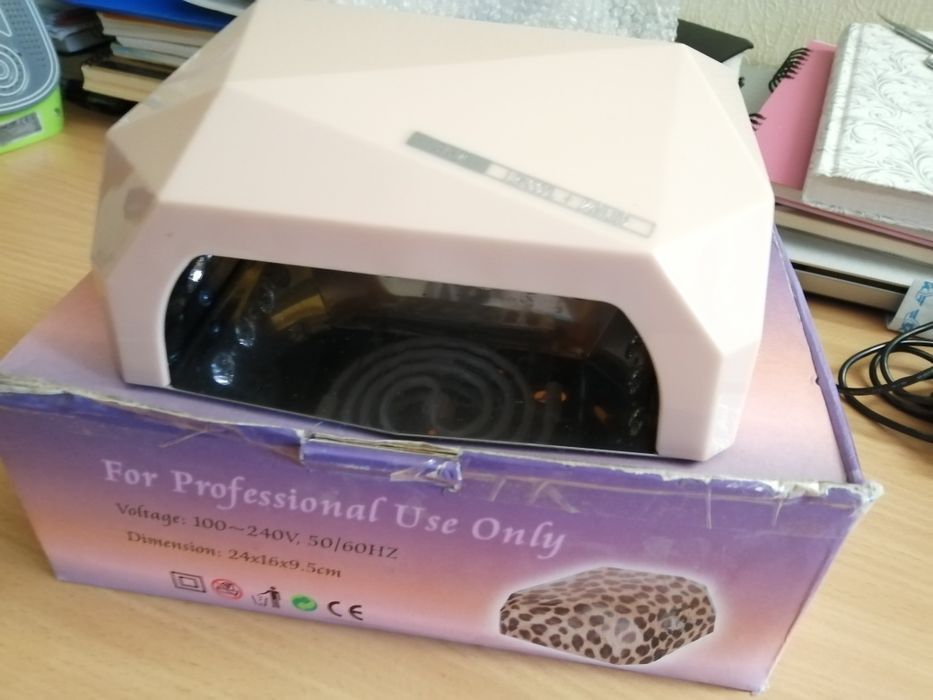 Лампа для маникюра