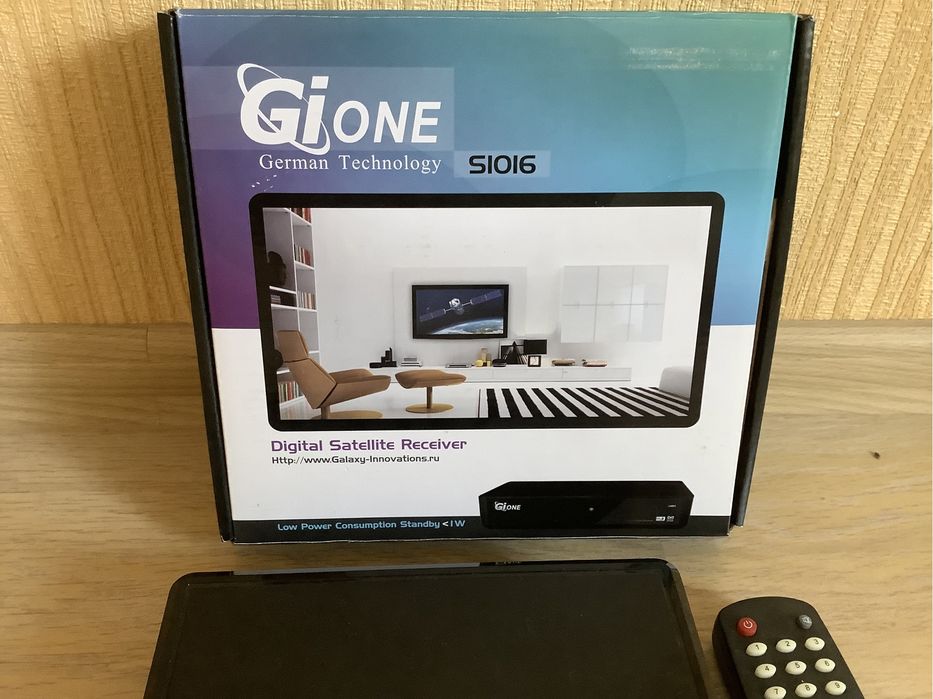 Спутниковое ТВ, тарілка, тюнер.