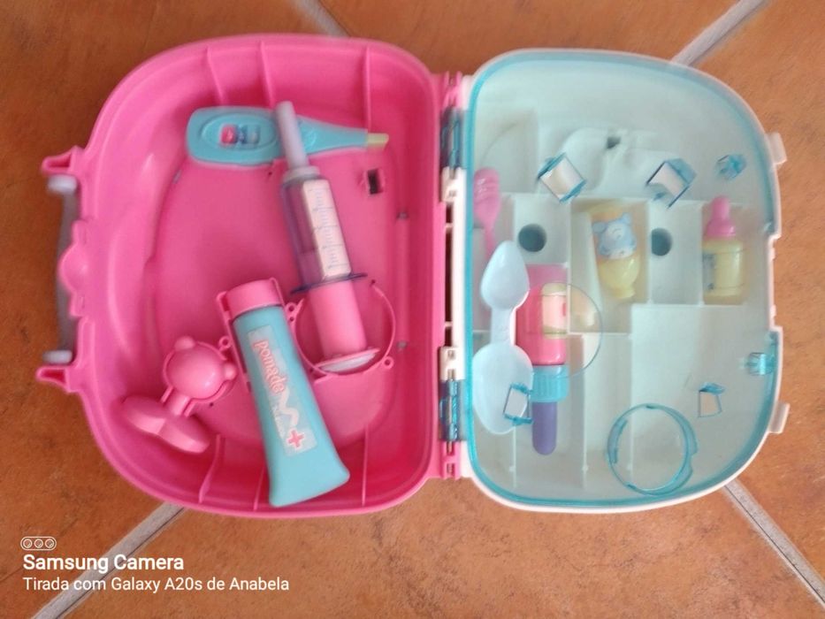 Brinquedos diversos, desde 1 ano, bom estado.