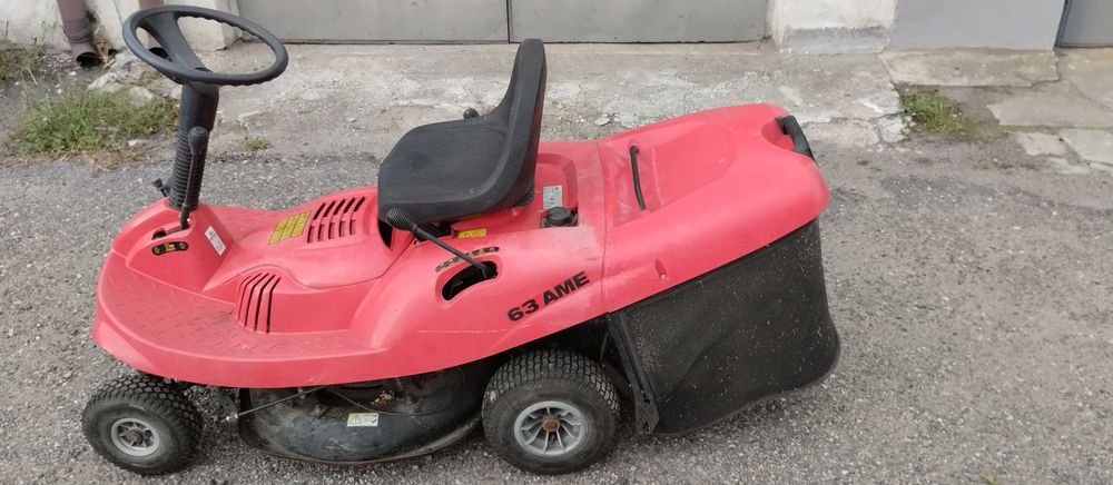 Traktorek kosiarka Hurricane HT 63