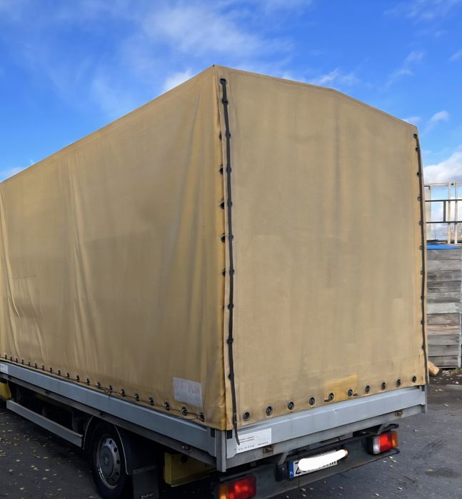 Usługi Transportowe busem