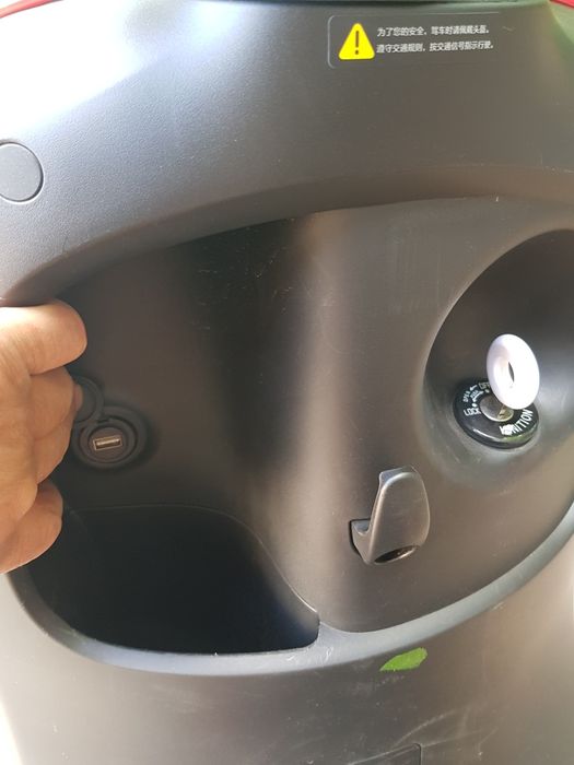 Segway Ninebot E100, запас хода 105км, 1800 ватт, не надо реги и прав