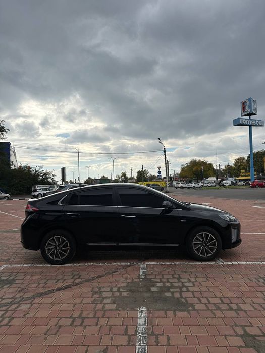 Авто під викуп- Hyundai Ionic