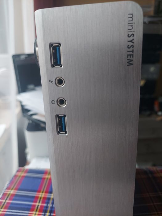 Mini PC  MS-tech mini komputer nie załącza się USB3 HDMI DVI VGA RJ45