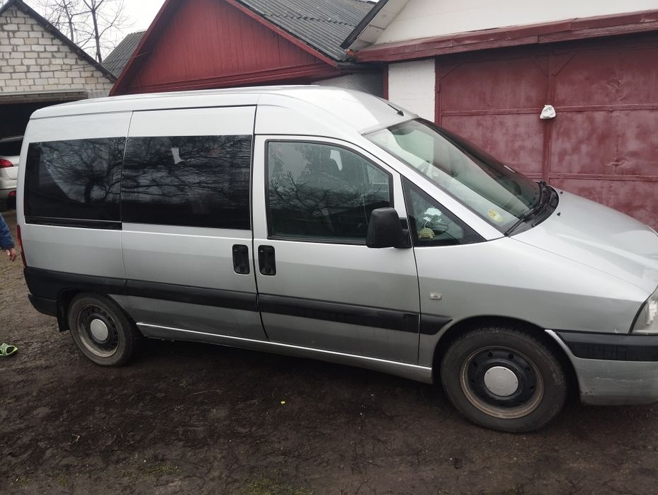 Пежо експерт 2005 року. 1,9 дизель