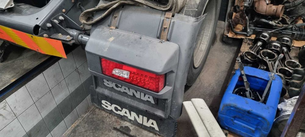 Gitara błotnika tył, lewy lub prawy, SCANIA, lampa led, streamline