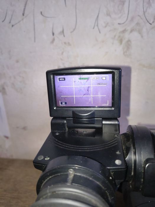 Відеокамера Sony HXR-MC1500P: