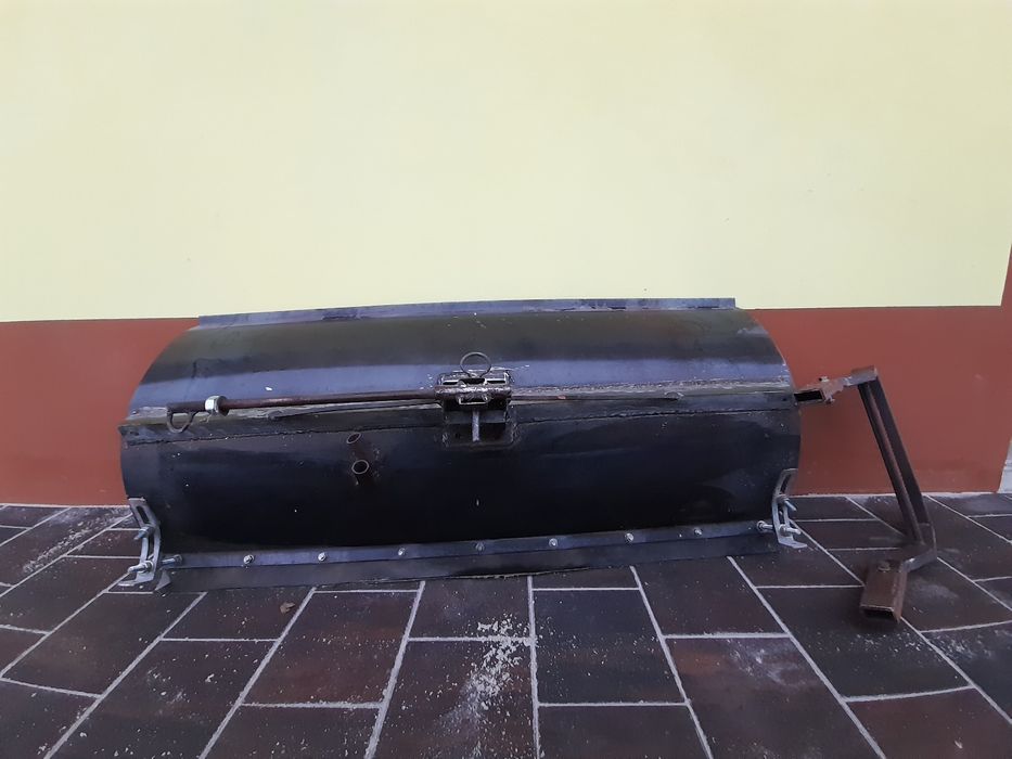 Pług do odśnieżania