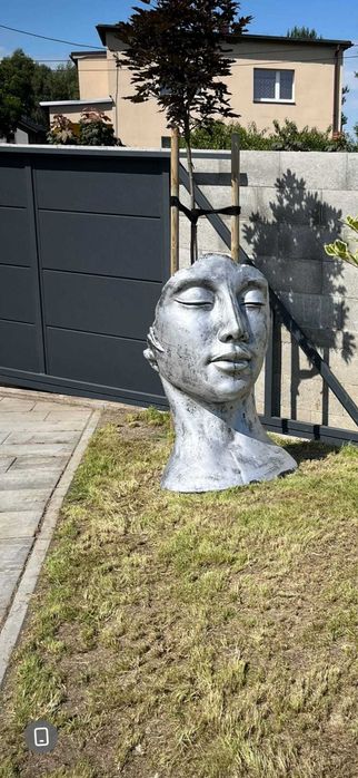 Figura ogrodowa betonowa TWARZ
