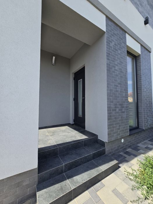 ПРОДАЖ КОТЕДЖІВ  газове опалення / гарна локація / 853 $ за м²