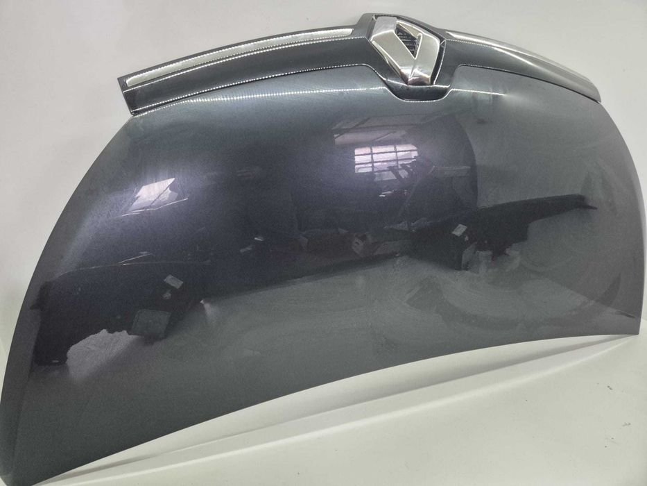 Maska pokrywa silnika Renault Trafic 3