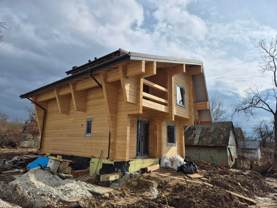 Стіновий клеєний брус 200х200