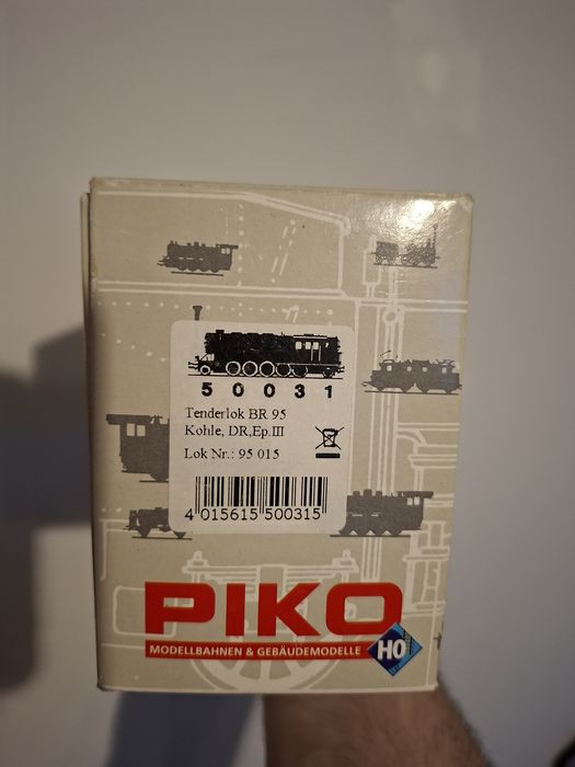 Parowóz tendrzak BR 95 Piko 50031 SOUND H0