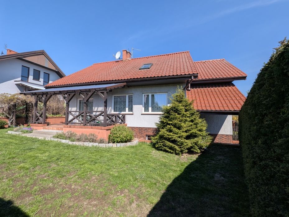 OLECKO. Dom jednorodzinny 181 m2.