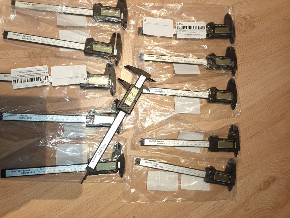 10x suwmiarka elektroniczna kompozytowa 150mm