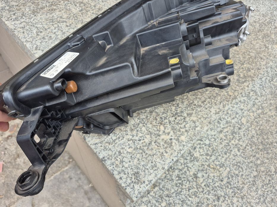 Lampa przód Skoda Kamiq