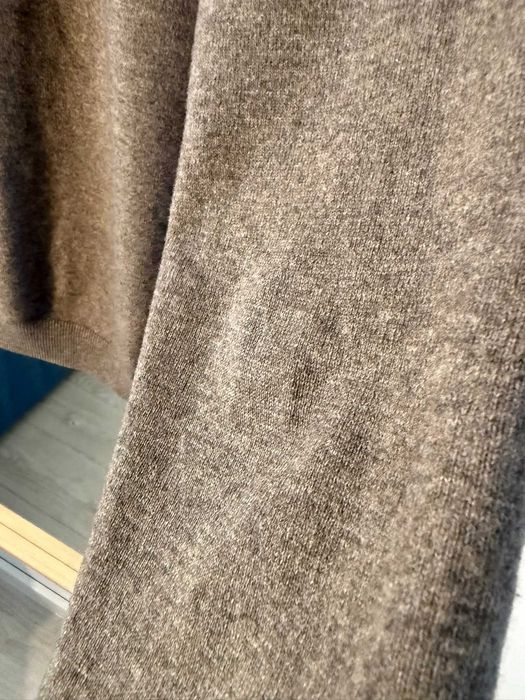 Sweter wełna-kaszmir z kapturem Massimo Dutti