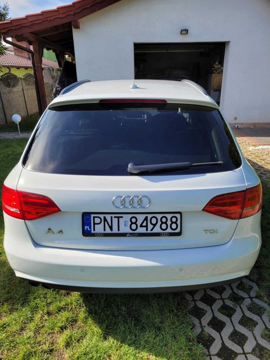 Audi A4 B8 kombi, skóra, diesel