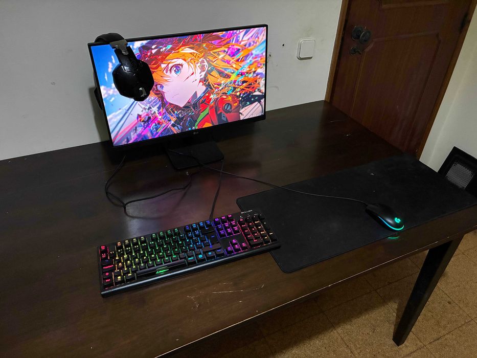 Pc Completo. Ryzen, 5 4650G, RX6600 16 GB DD4, SSD 485 GB