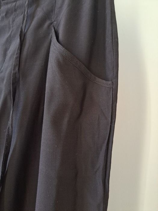 Calças pretas W52 M