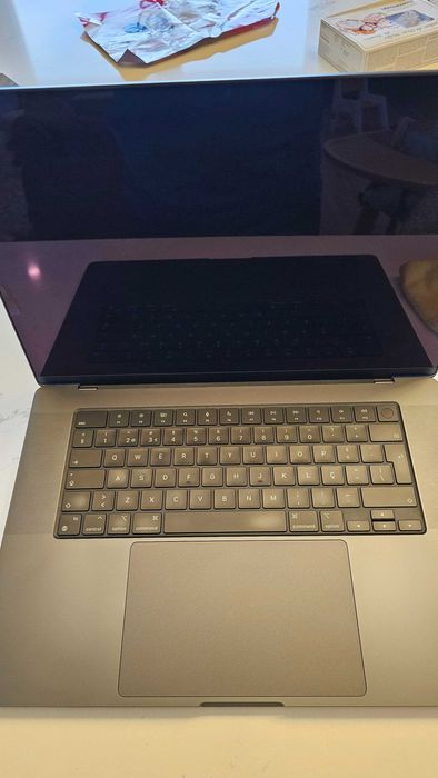 Macbook Pro 16 M3 Pro - Excelentes condições
