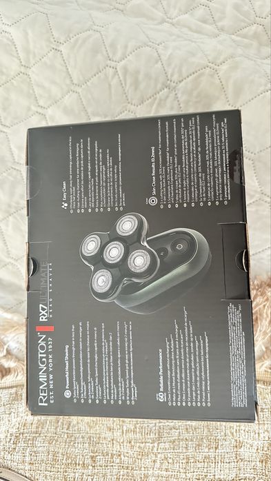 Golarka REMINGTON Ultimate Series RX7 XR1600