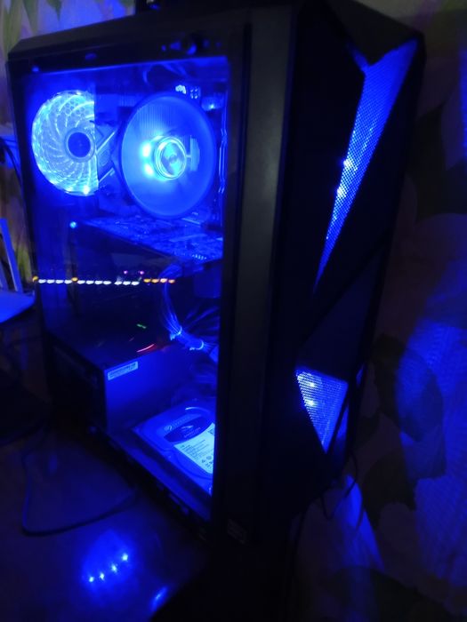 Ryzen 3 3100, 16gb ddr4, gtx1070