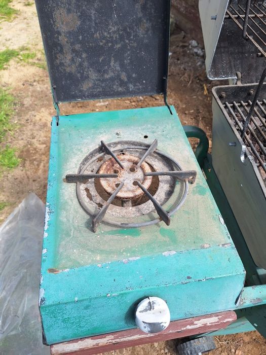 Grill gazowy zielony