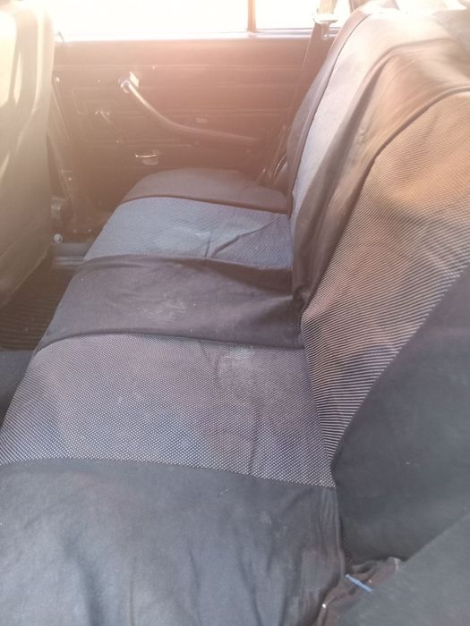 автомобіль ВАЗ 2104