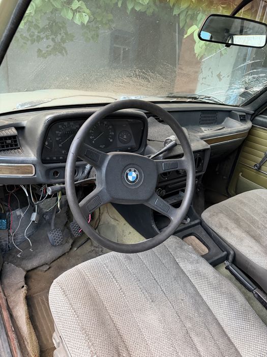 Розборка bmw e12