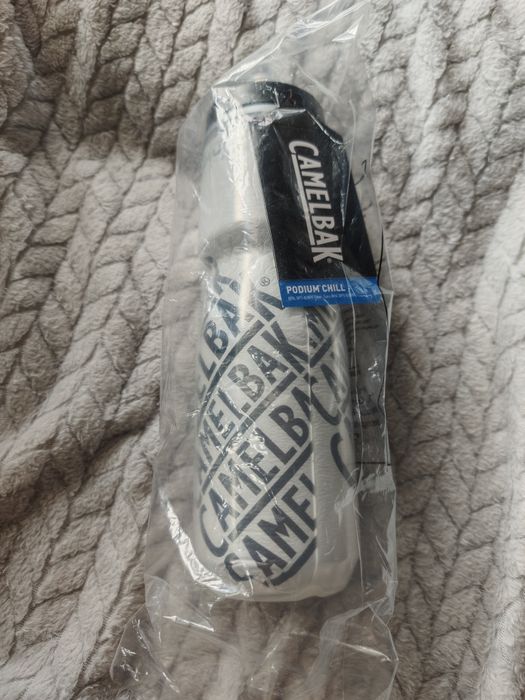 Nowy bidon CAMELBAK Podium Chill bidon rowerowy 710ml