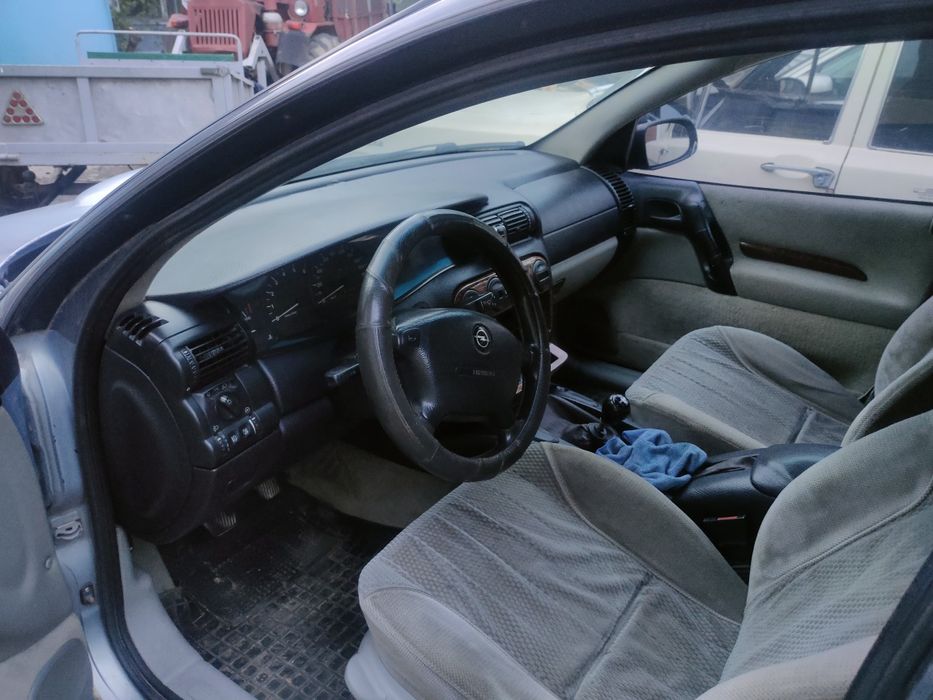 Опель Омега 2.5тді