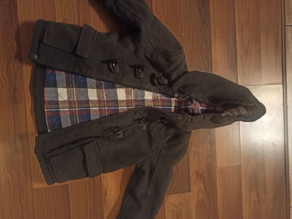 Płaszczyk chłopięcy George 3-4 lata