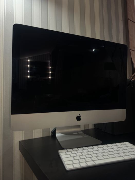 Komputer iMac 21,5’ 2014 rok