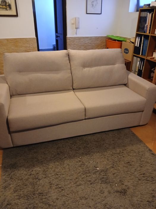 Sofá cama de casal como nova