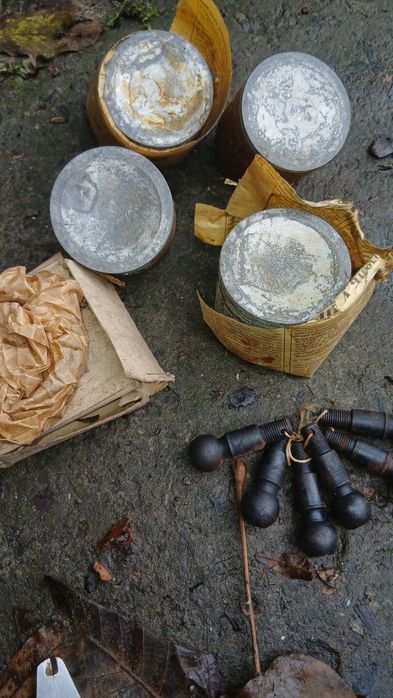 Продам поршня на запорожец плюс кольца совдеп нове