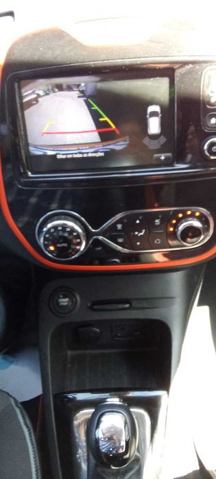 Renault Captur 1.2 TCe EDC (Caixa Automática)