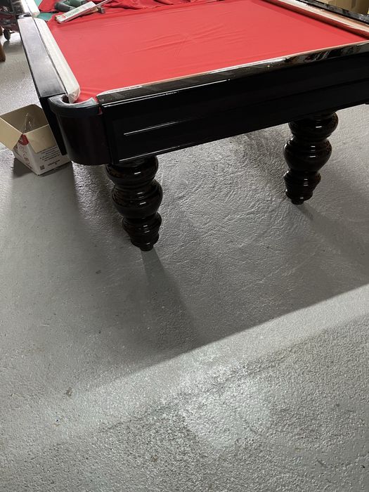 Mesa de bilhar usada