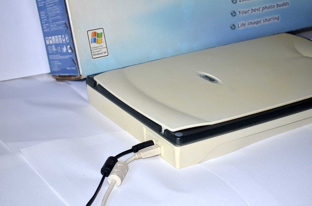 Робочий сканер Mustek Bear Paw 2448CS Plus