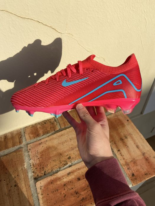 Chuteiras Nike mercurial
