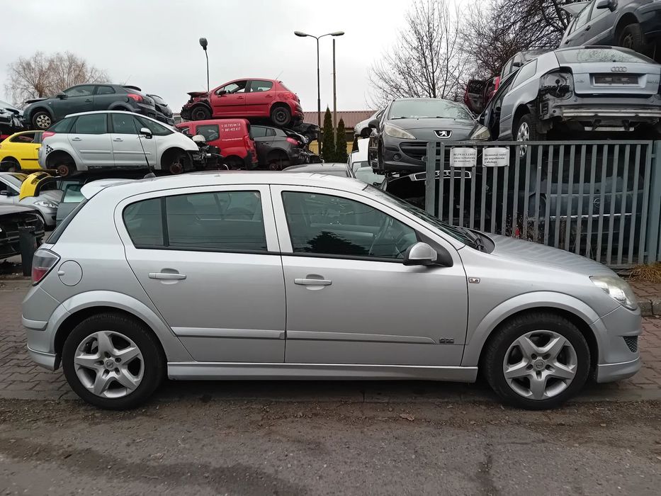 *OPEL ASTRA H OPC LINE* Samochód na części